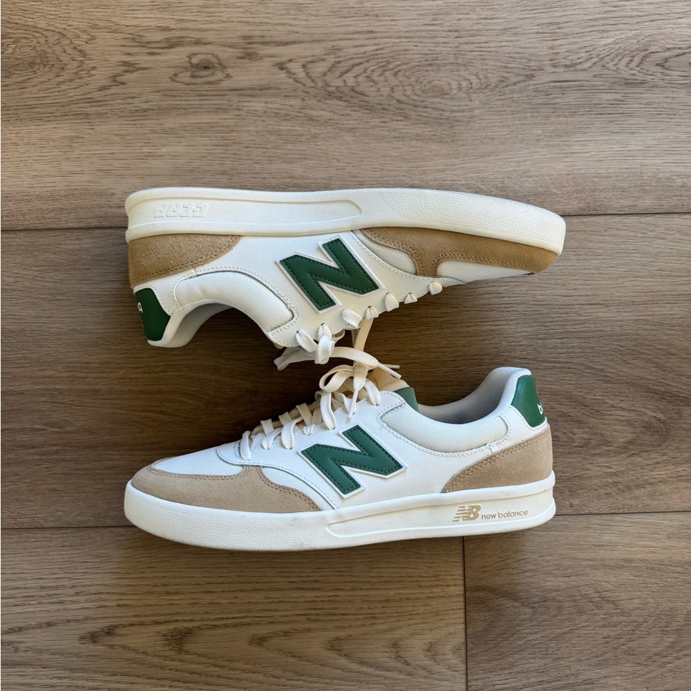 New Balance 300 court Men's White and Green Sneakers